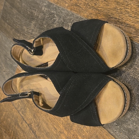 Clarks Giselle Sandal - Picture 8 of 15